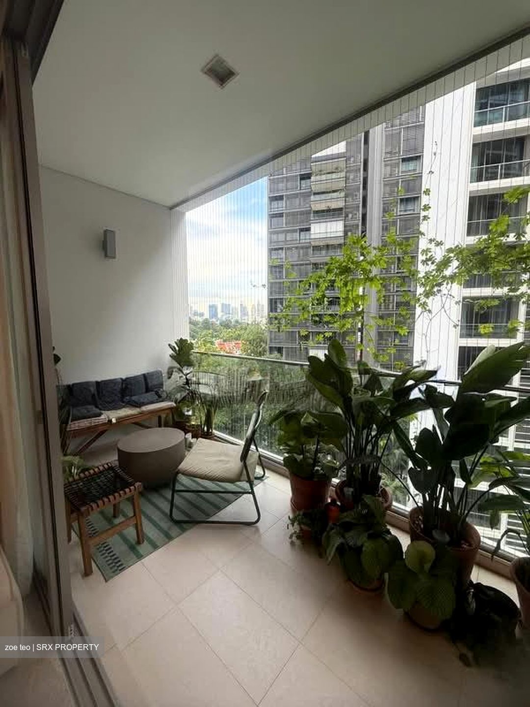 The Laurels (D9), Condominium #552280001